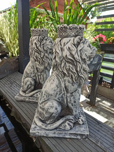 Antique Grey Pair of  Stone Statue Lions  With Crown Ornament Reconstituted Stone