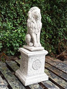 AGED STONE GARDEN SQUARE ROMAN PLINTH PEDESTAL AND Upright Large Lion Statue Set