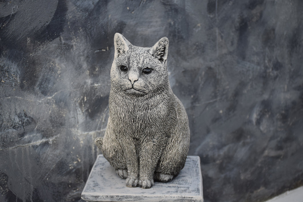 Stone Statue Of A Cat Garden Ornament Reconstituted Stone
